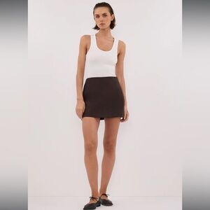 Dissh soho skort in black, size 8